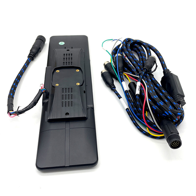 Vue arrière de voiture Moniteur quad-split Télécommande 4 canaux 18-PIN Rétroviseur pour camion-bus