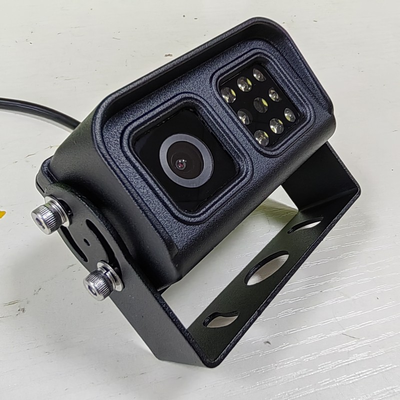 Caméra de recul Starlight Vision Nocturne avec étanchéité IP69K, angle ultra large de 170° et vision Starlight en basse lumière pour camions